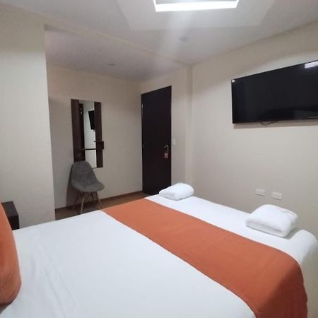 Luxor Plaza H&S Hotel San Francisco de Borja Buitenkant foto